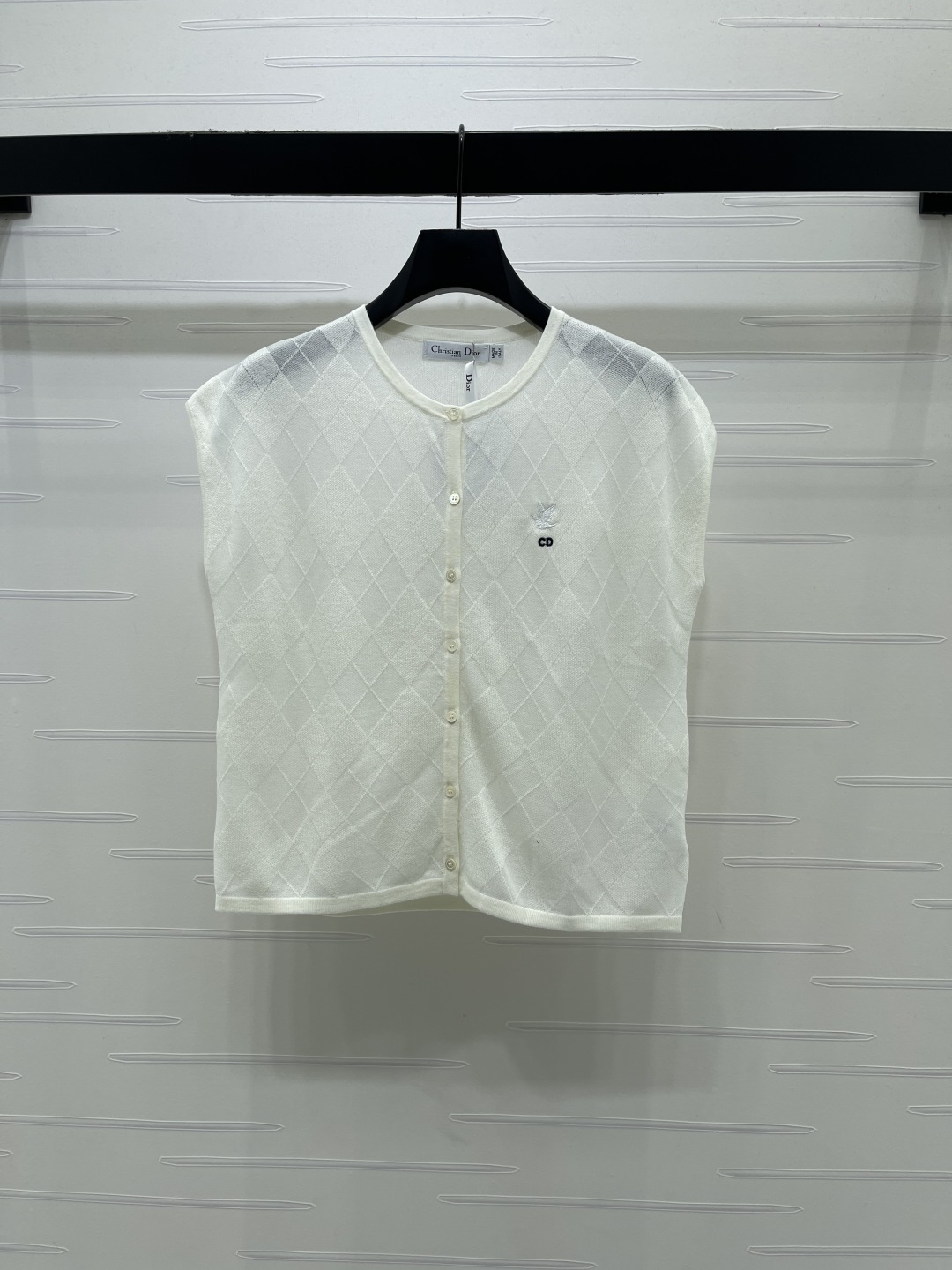 Women's short sleeves
